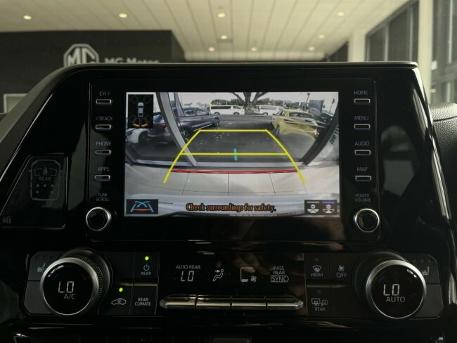 2021 Toyota Highlander Limited 3.5P 4WD - Image 19