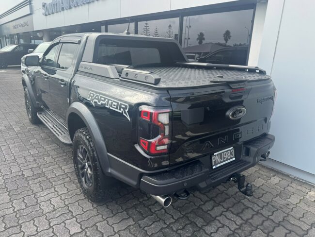 2022 Ford Ranger RAPTOR 3.0 V6 PTR 4WD - Image 10