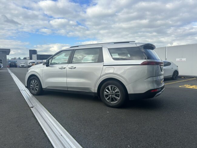 2022 Kia Carnival Ex 2.2Dt/8At - Image 4