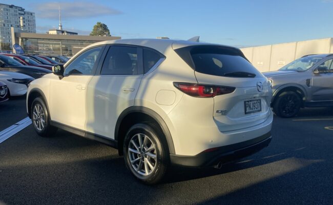2022 Mazda CX-5 GSX AWD 2.5L - Image 4