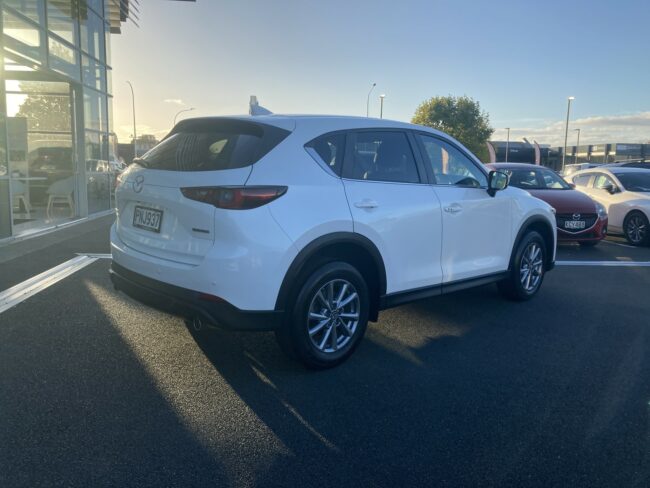 2022 Mazda CX-5 GSX AWD 2.5L - Image 8