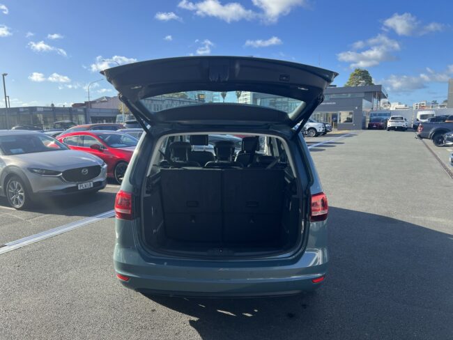 2022 Volkswagen Sharan Highline 162Kw Sg 2. - Image 6