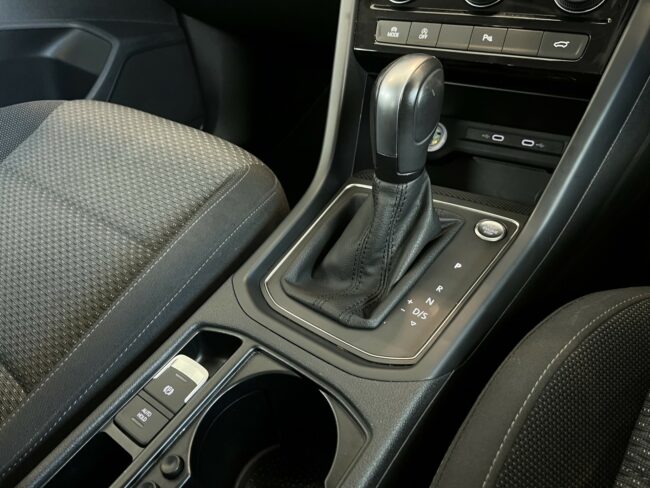 2022 Volkswagen Touran Highline 110Kw Sg 1. - Image 20