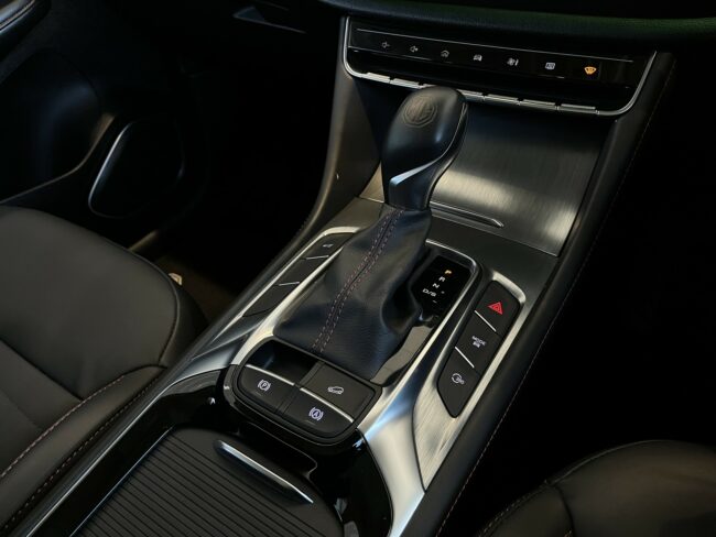 2023 MG HS Essence 1.5Pt - Image 17