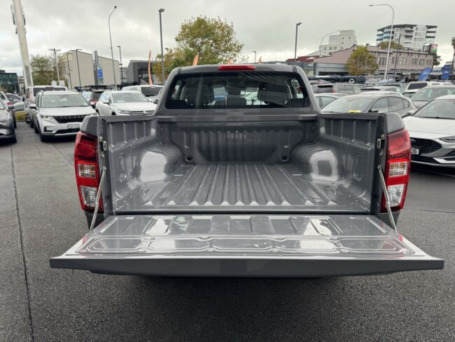 2023 Mazda BT-50 GTX 4WD 3.0L Diesel - Image 13