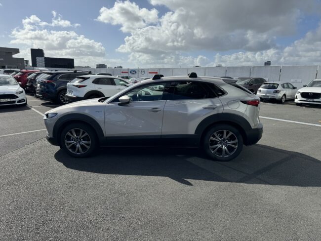 2023 Mazda CX-30 Takami AWD 2.0L SKYACTIV-X - Image 6