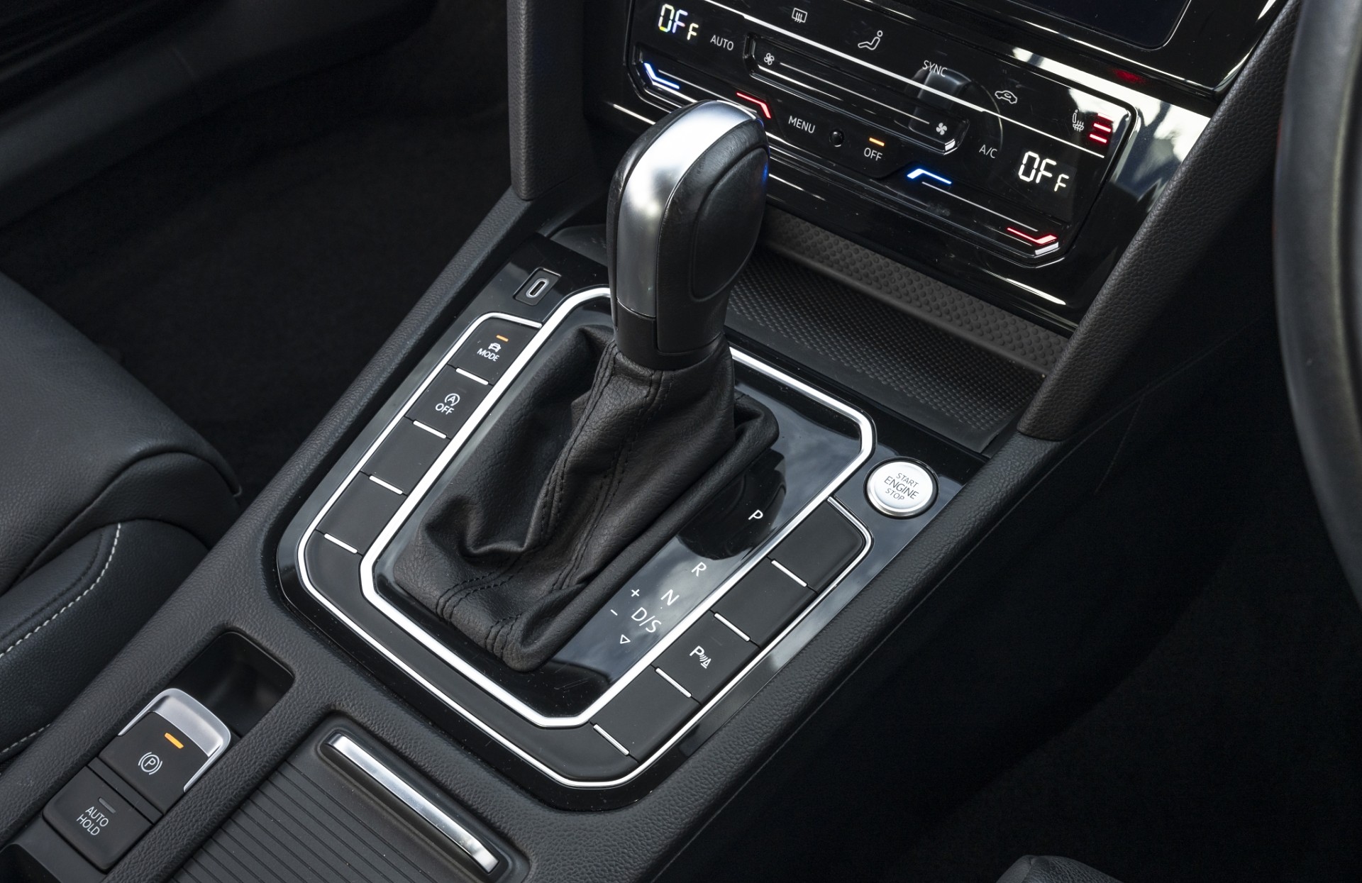 2022 Volkswagen Passat Business 140kW Turbo Petrol - Image 18