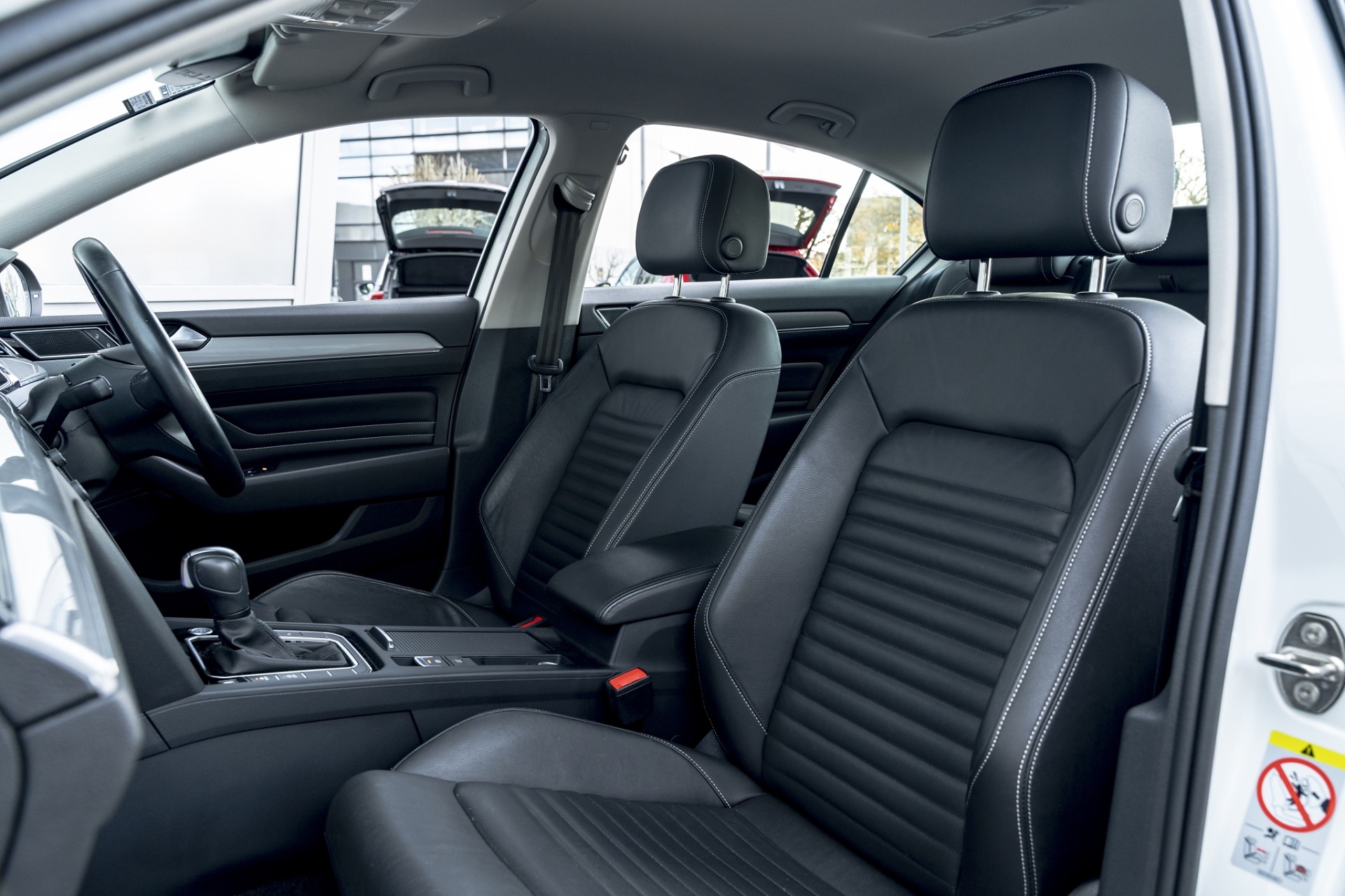 2022 Volkswagen Passat Business 140kW Turbo Petrol - Image 15