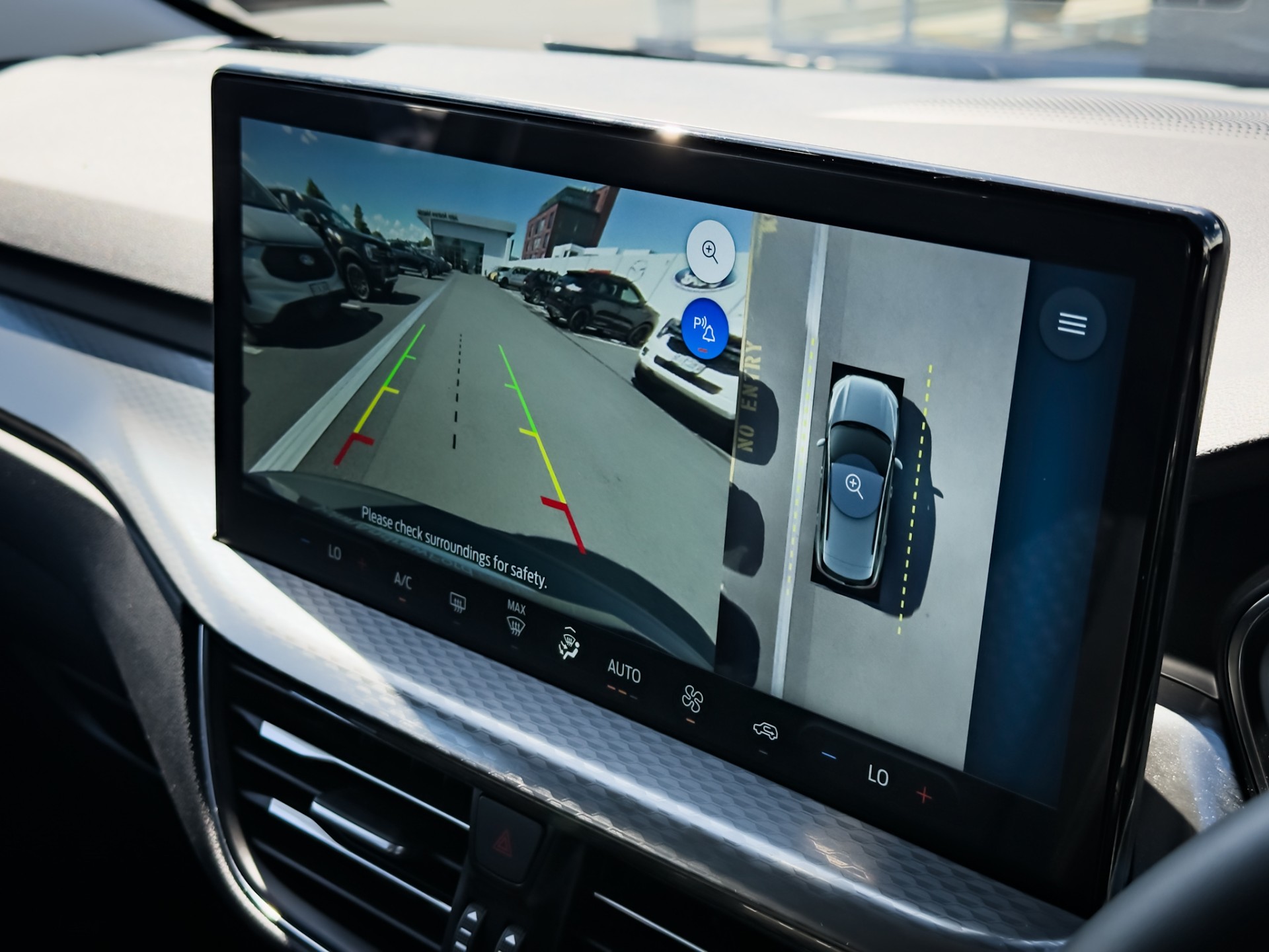 2024 Ford Escape Titanium 2.5Ph - Image 19