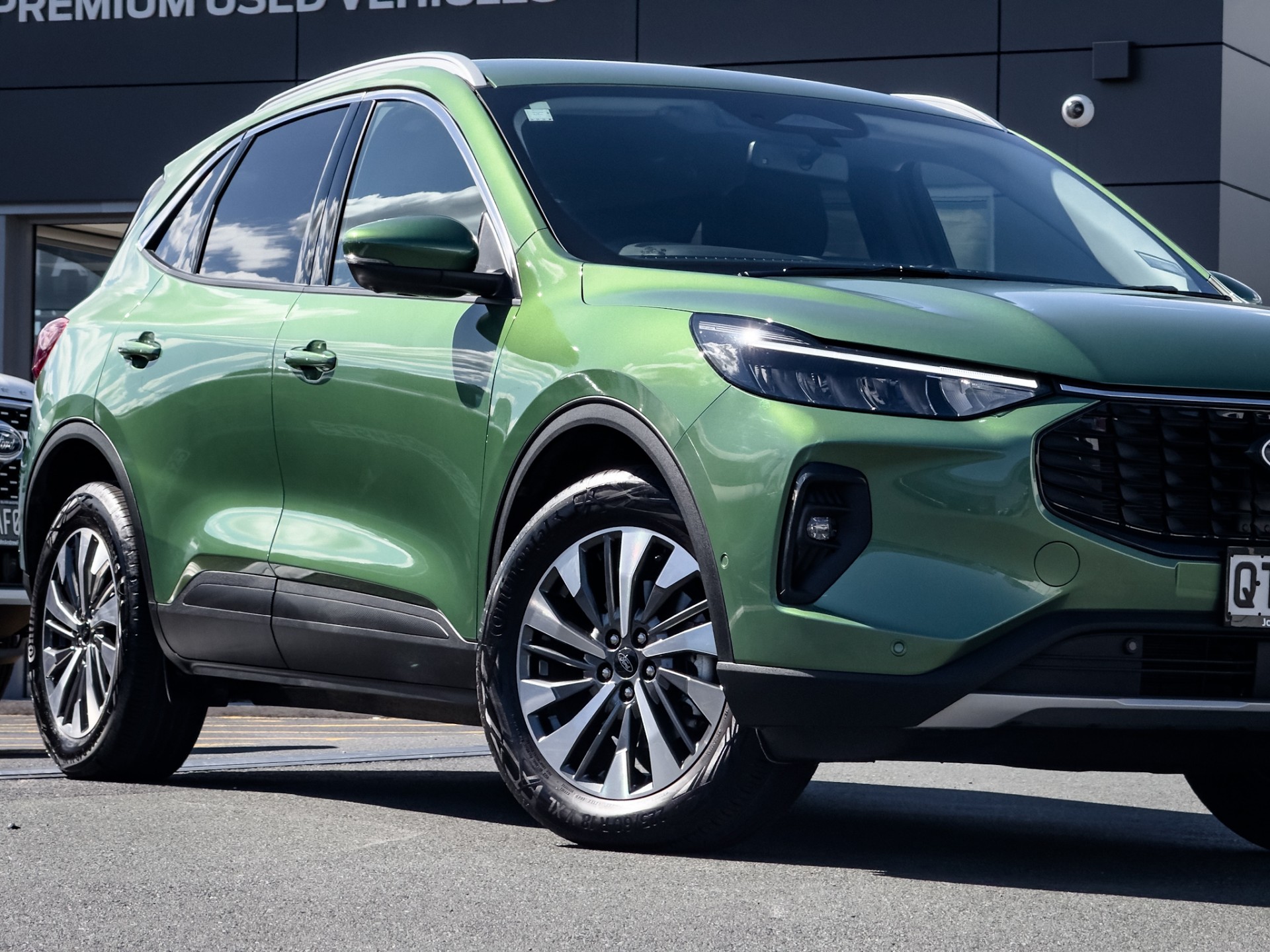 2024 Ford Escape Titanium 2.5Ph - Image 9