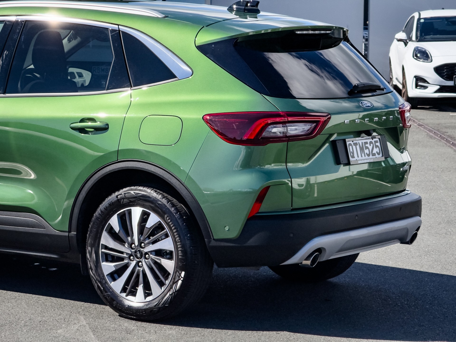 2024 Ford Escape Titanium 2.5Ph - Image 8