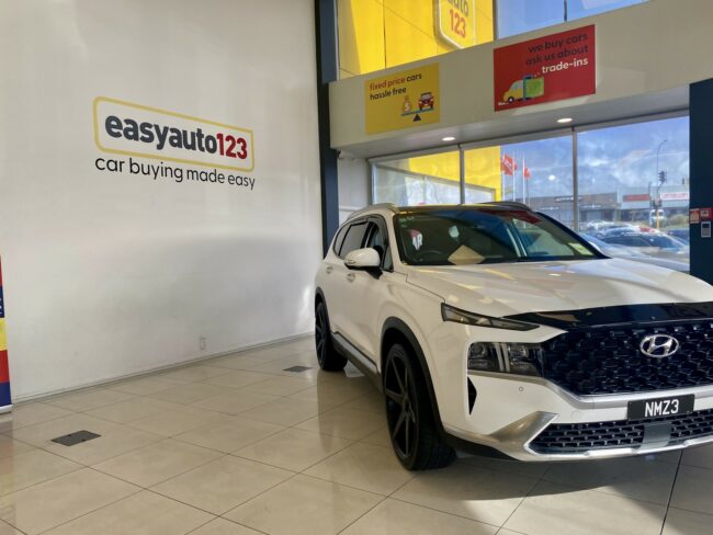 2021 Hyundai Santa Fe Lmited 2.2L 4WD NZ New - Image 4