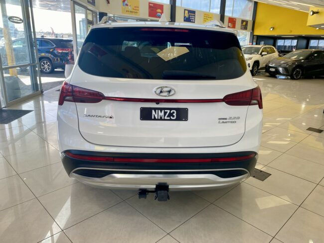 2021 Hyundai Santa Fe Lmited 2.2L 4WD NZ New - Image 6