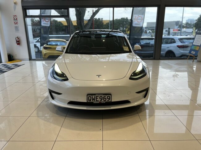 2021 Tesla Model 3 Standard Range Plus - Image 2