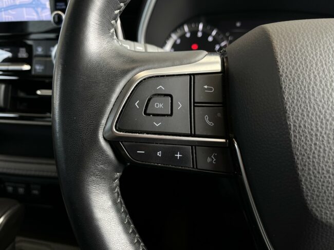 2021 Toyota Highlander Limited 3.5P 4WD - Image 15
