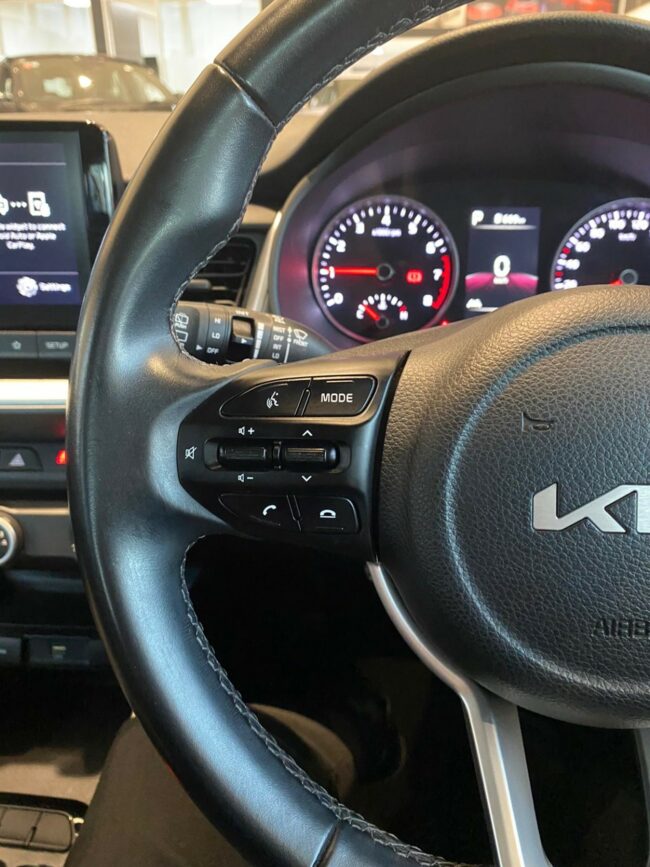 2022 Kia Stonic Lx 1.4P/6At - Image 14