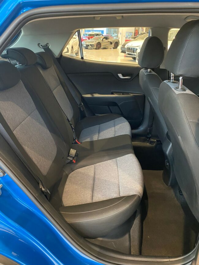 2022 Kia Stonic Lx 1.4P/6At - Image 11