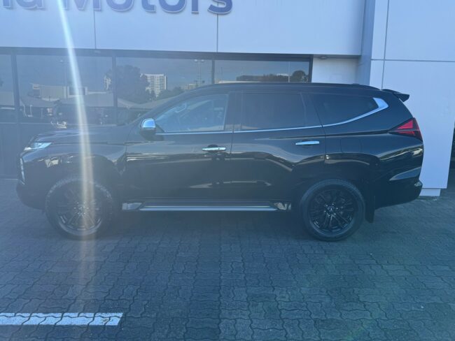 2022 Mitsubishi Pajero Sport VRX Black Edition 2.4d 4WD - Image 5