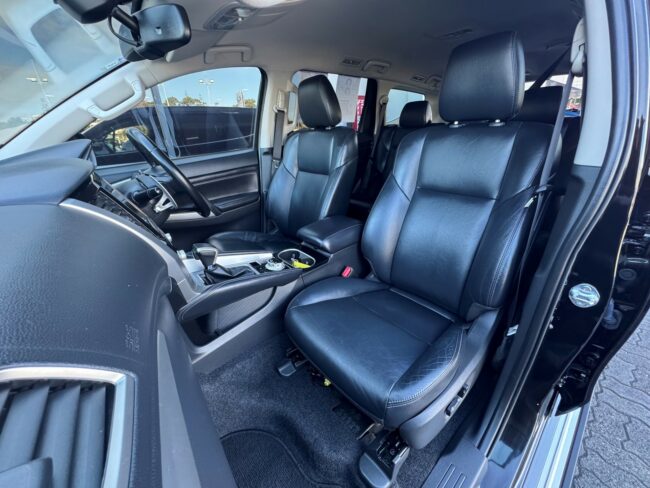 2022 Mitsubishi Pajero Sport VRX Black Edition 2.4d 4WD - Image 7