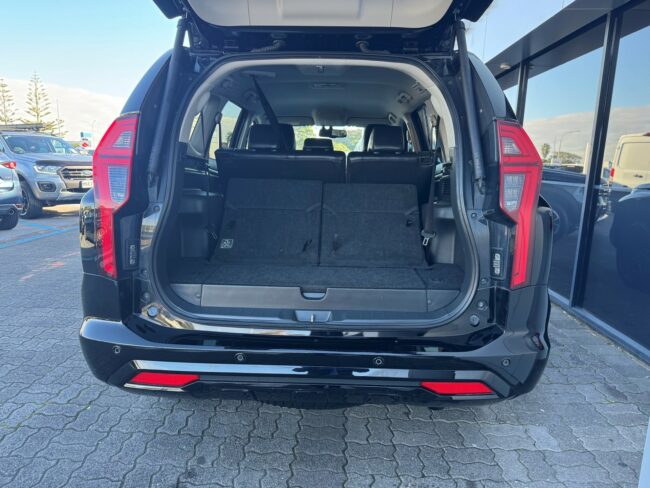 2022 Mitsubishi Pajero Sport VRX Black Edition 2.4d 4WD - Image 13