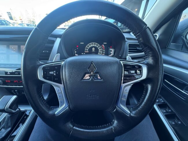 2022 Mitsubishi Pajero Sport VRX Black Edition 2.4d 4WD - Image 16