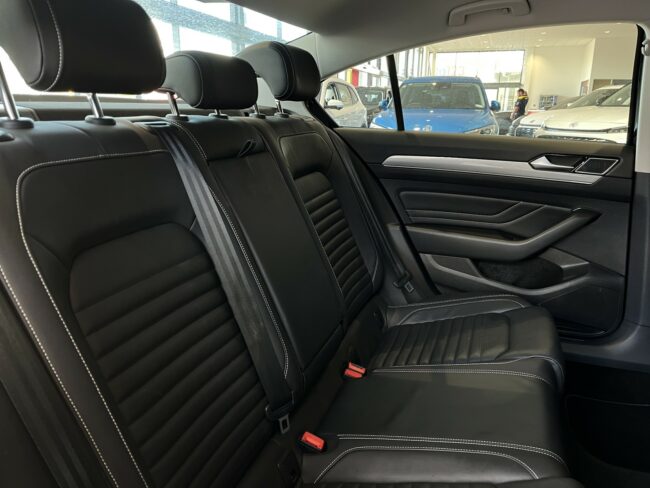 2022 Volkswagen Passat Business 140Kw Sg 2. - Image 8