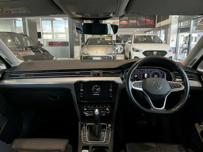 2022 Volkswagen Passat Business 140Kw Sg 2. - Image 9