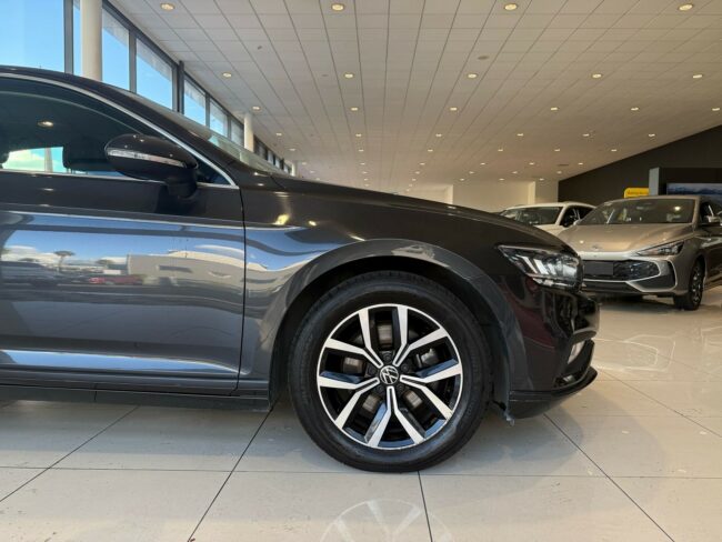 2022 Volkswagen Passat Business 140Kw Sg 2. - Image 5