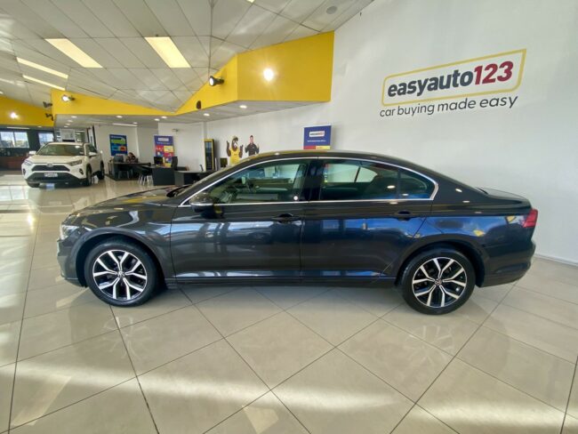 2022 Volkswagen Passat Business 2.0L 140Kw NZ New - Image 8