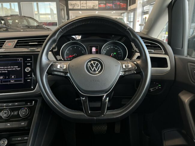 2022 Volkswagen Touran Highline 110Kw Sg 1. - Image 14
