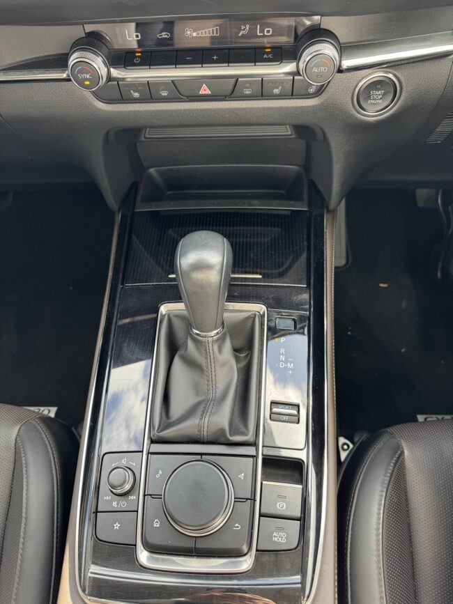 2023 Mazda CX-30 Takami AWD 2.0L SKYACTIV-X - Image 14