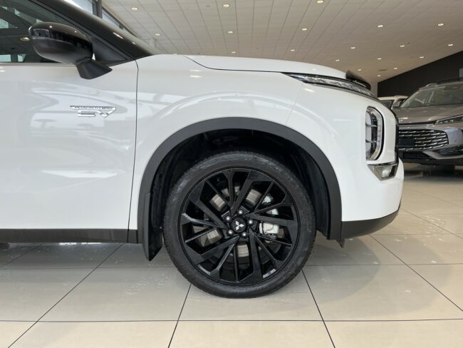 2023 Mitsubishi Outlander Sport Phev/4Wd/At - Image 5