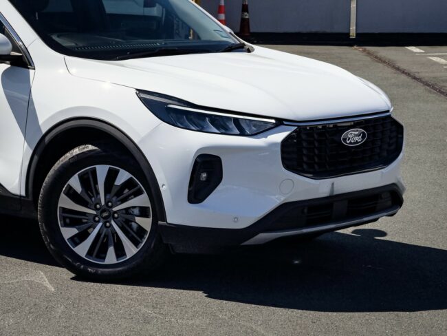 2024 Ford Escape Titanium 2.5Ph - Image 9