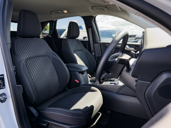 2024 Ford Escape Titanium 2.5Ph - Image 21