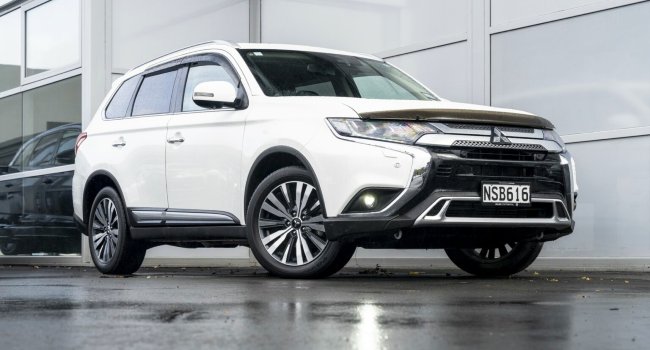 The advantages of second time business car leasing in the current climate are considerable.
