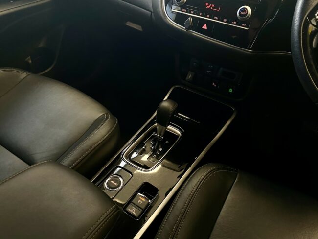 2021 Mitsubishi Outlander VRX 2.4P 4WD Auto - Image 14