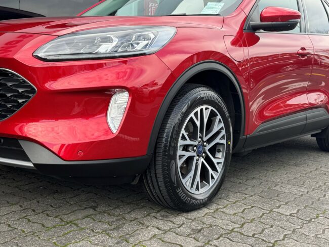 2023 Ford Escape PHEV 2.5 FWD - Image 2