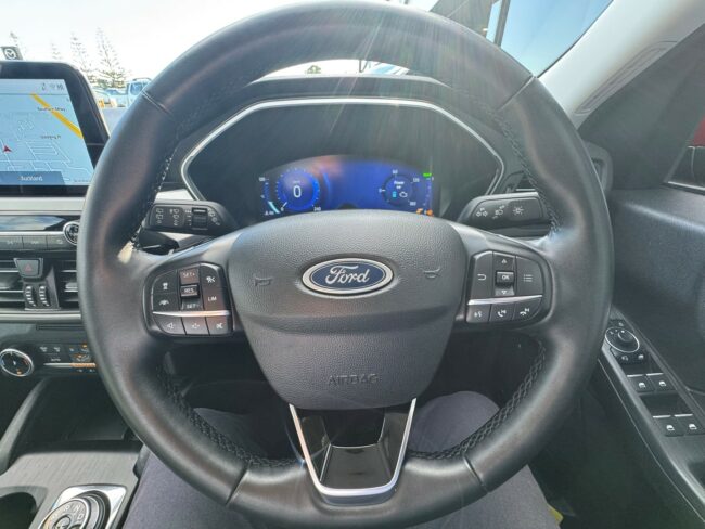 2023 Ford Escape PHEV 2.5 FWD - Image 16