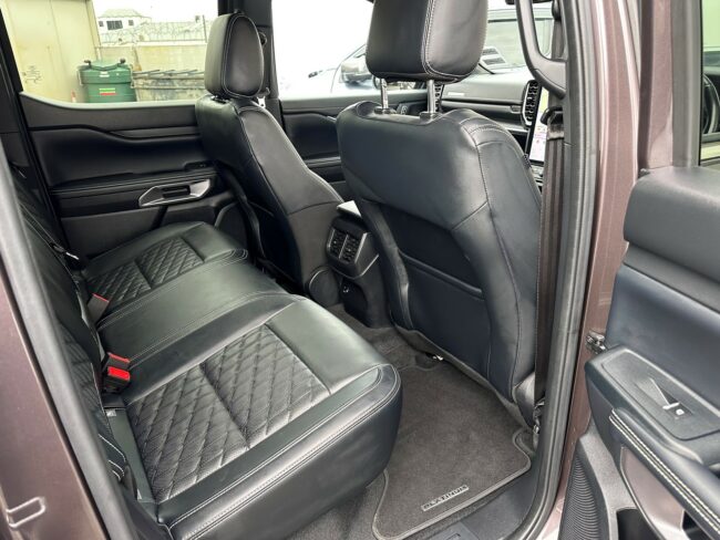 2023 Ford Ranger Platinum V6 - Image 12