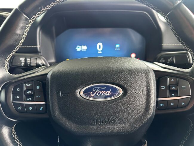 2023 Ford Ranger Platinum V6 - Image 18