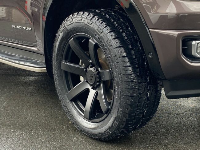 2023 Ford Ranger Platinum V6 - Image 10