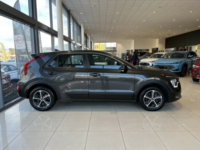 2023 Kia Niro Light 1.6Ph/6Am - Image 4
