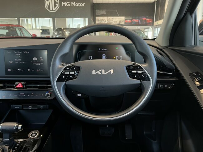 2023 Kia Niro Light 1.6Ph/6Am - Image 14