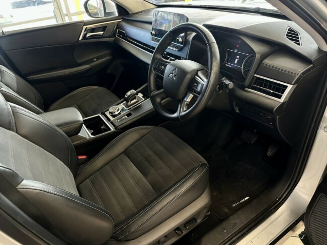 2023 Mitsubishi Outlander XLS 2.5P Auto - Image 15