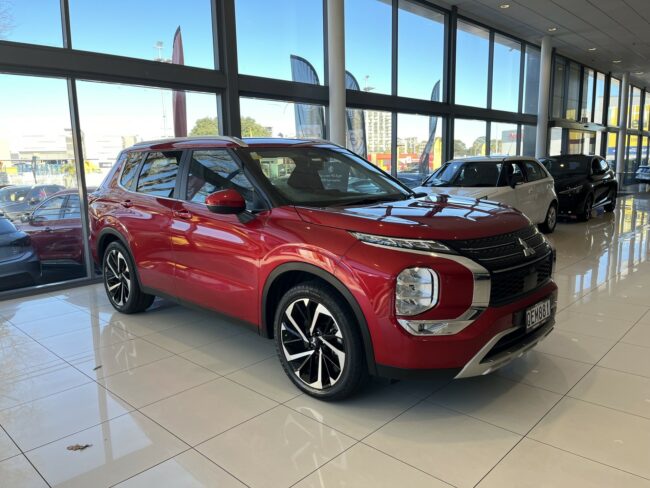2023 Mitsubishi Outlander Xls 2.5P/Cvt