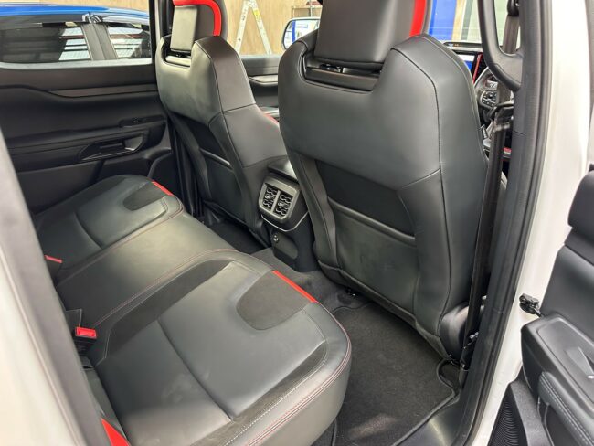 2024 Ford Ranger Raptor - Image 12