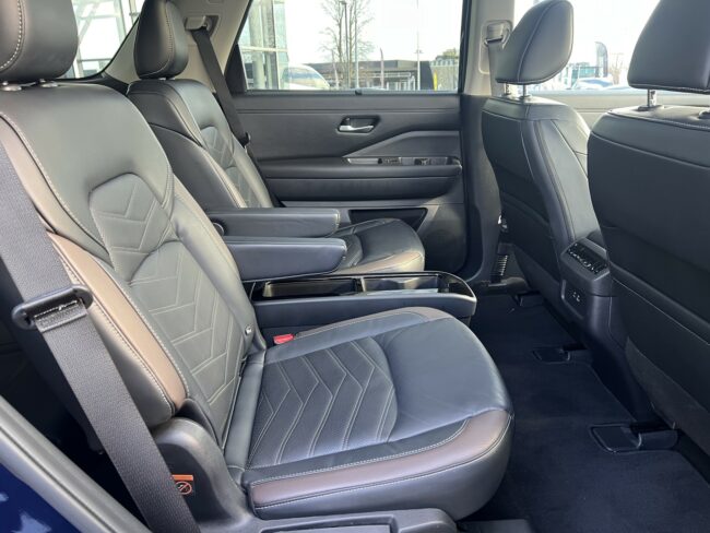 2024 Nissan Pathfinder Ti-L 3.5P/4Wd/9At - Image 12