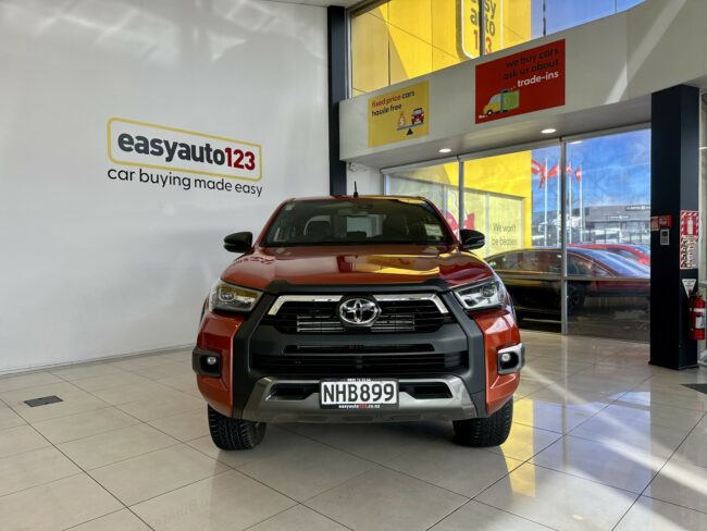 2021 Toyota Hilux SR5 Cruiser 2.8 TD DC 4WD - Image 3