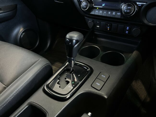 2022 Toyota Hilux Sr5 Cruiser Td Dc 2. - Image 19