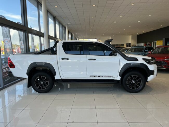 2022 Toyota Hilux Sr5 Cruiser Td Dc - Image 3